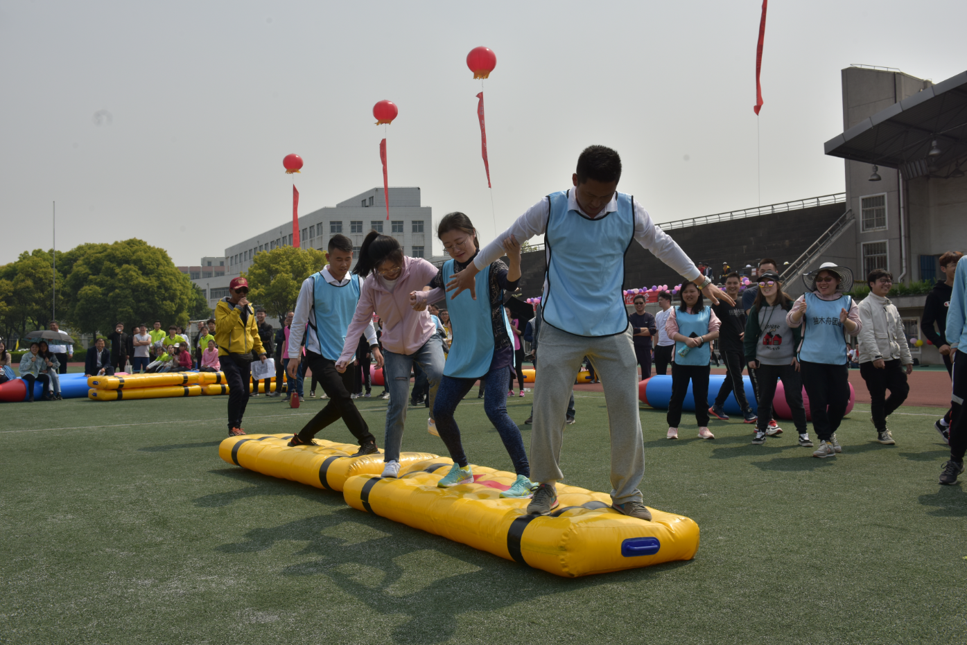 ��;���ʹ���-��Ӫ��ȫ,����һ·�ɳ�