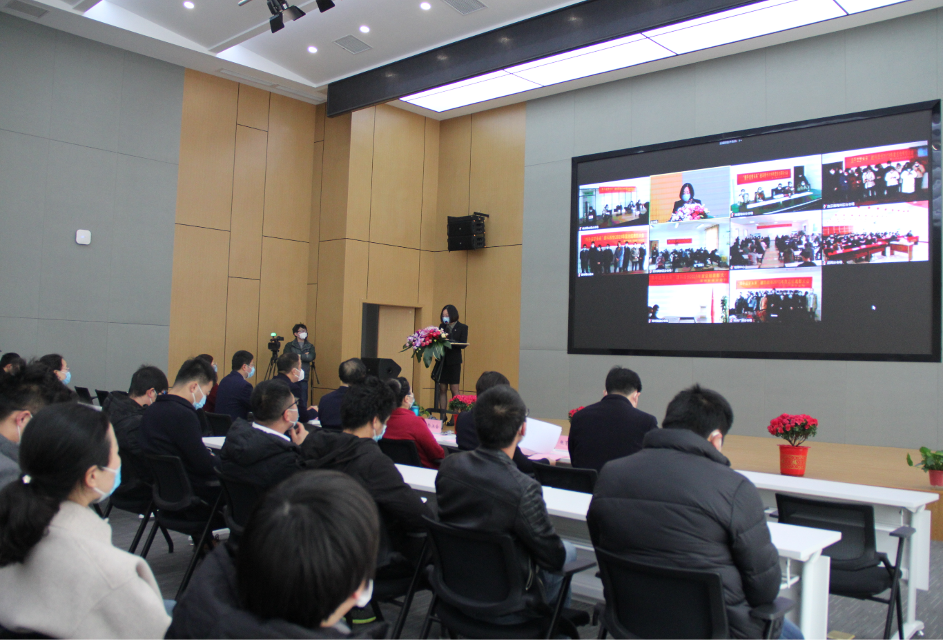 ��;���ʹ���-��Ӫ��ȫ,����һ·�ɳ�