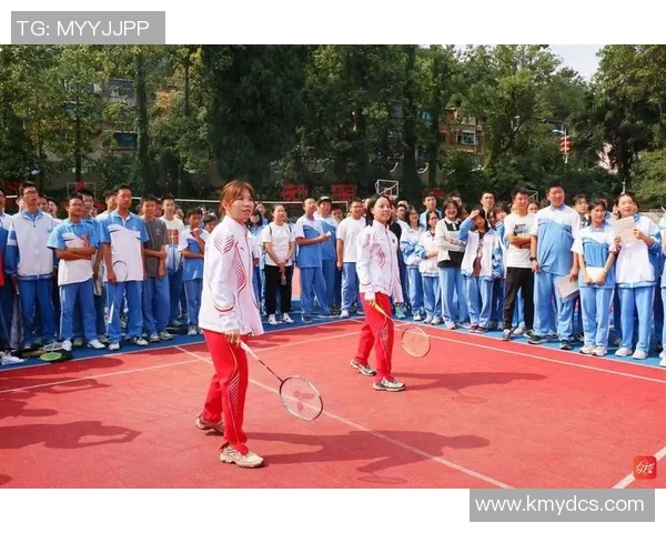 李丽独家分享足球心得与技巧助你提升球技的必读指南