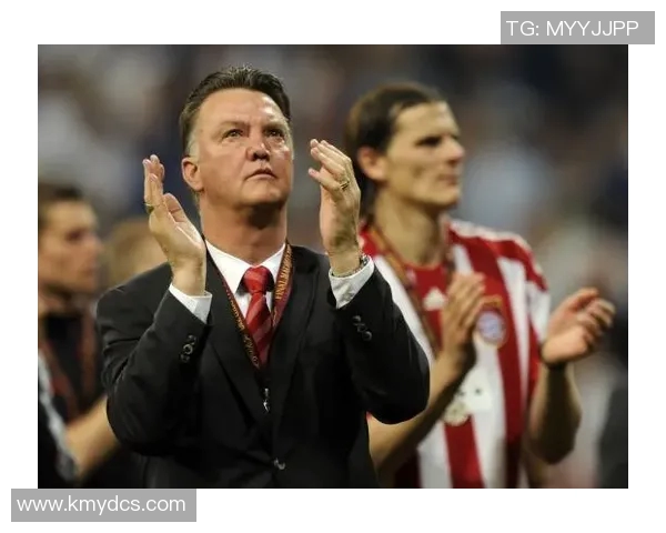 范加尔执教国际米兰遭质疑,球迷呼吁更换主帅 范加尔执教国际米兰遭质疑,球迷呼吁更换主帅